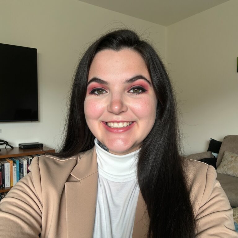 Victoria Van Voorhees, Staff Accountant